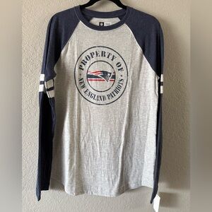 NWT NFL Team Apparel New England Patriots Long Sleeve Graphic T-Shirt Size M